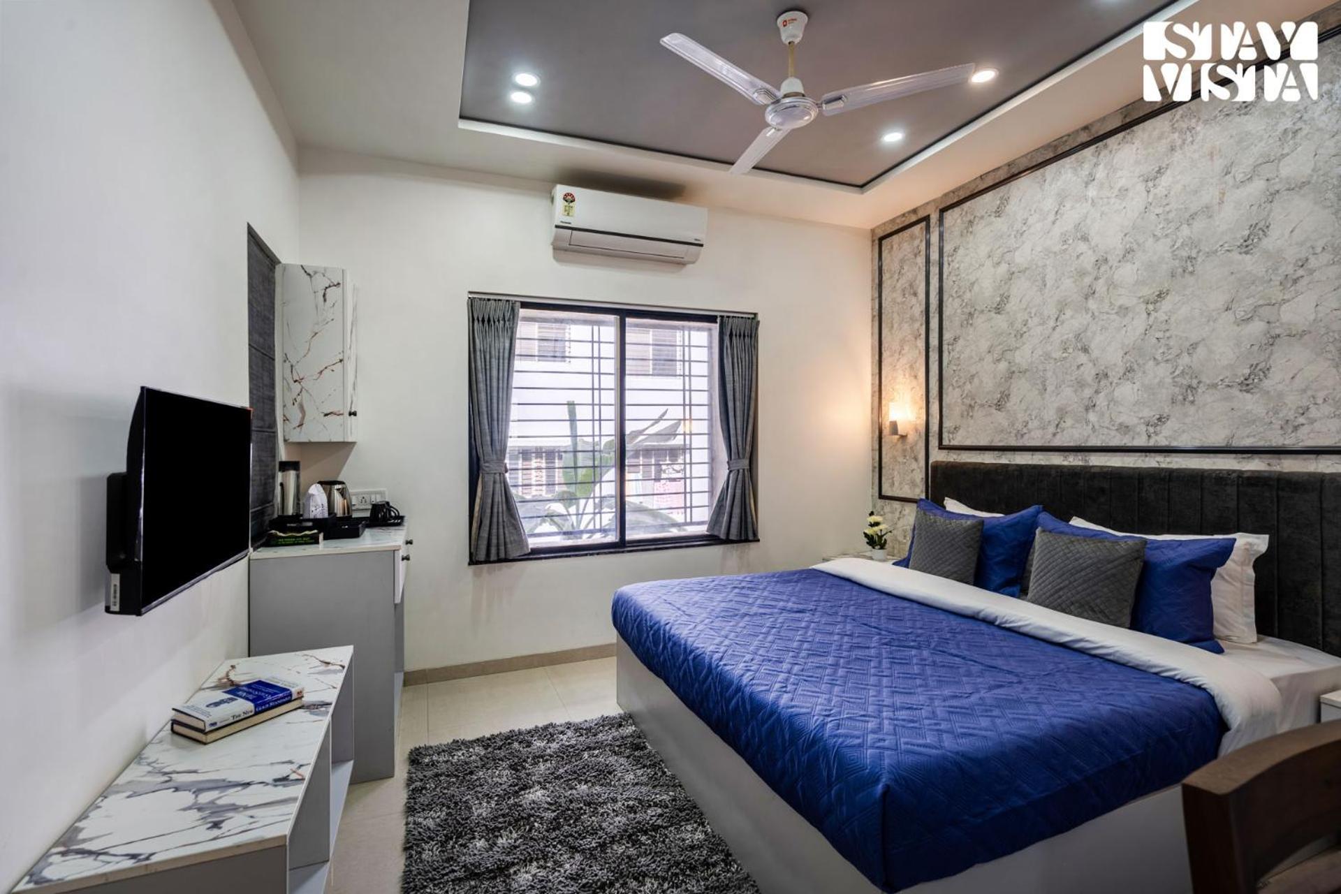 Serenity Meadows With Pool By Veo - Part Of Stayvista Nashik Exteriör bild