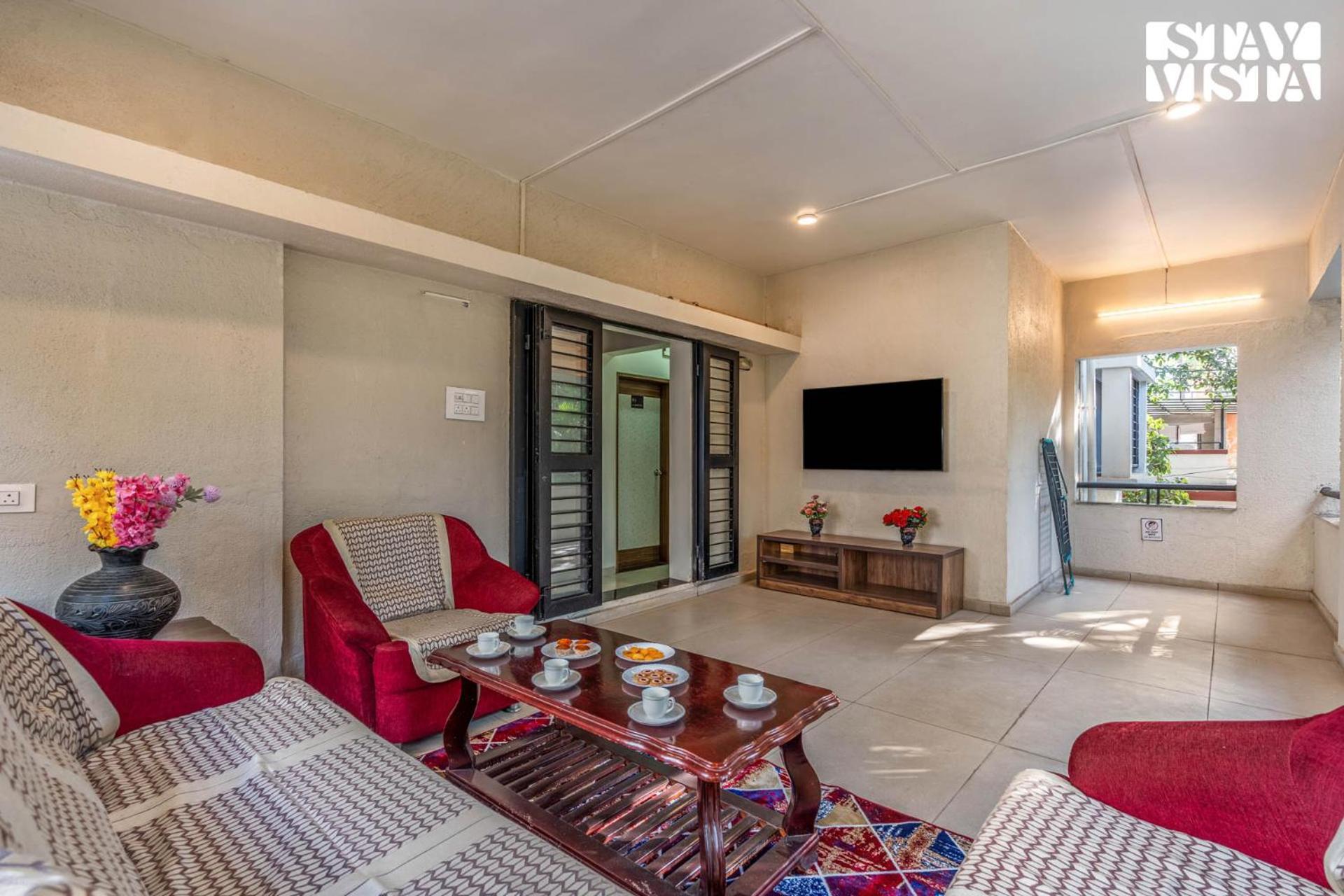 Serenity Meadows With Pool By Veo - Part Of Stayvista Nashik Exteriör bild